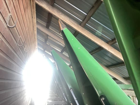 Image of John Deere C16F equipment image 4