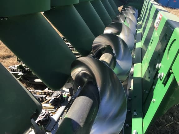 Image of John Deere C16R equipment image 1