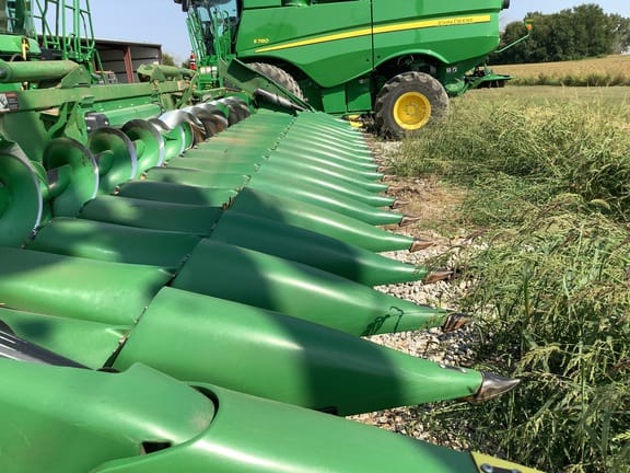 2022 John Deere C18F Equipment Image0