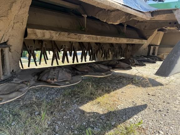 Image of John Deere C350 equipment image 4