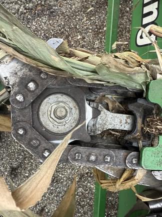 Image of John Deere C8R equipment image 4