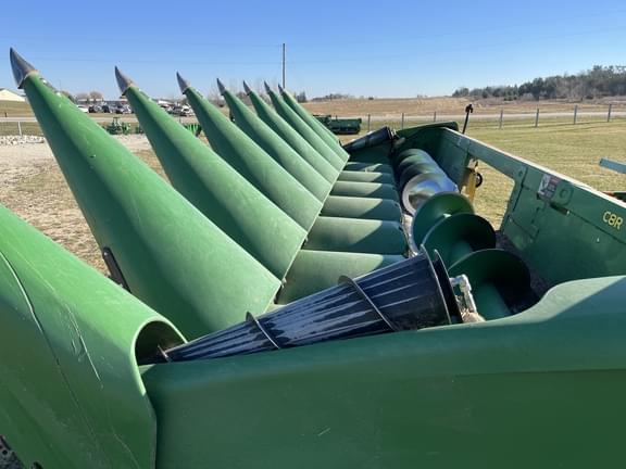 Image of John Deere C8R Primary image