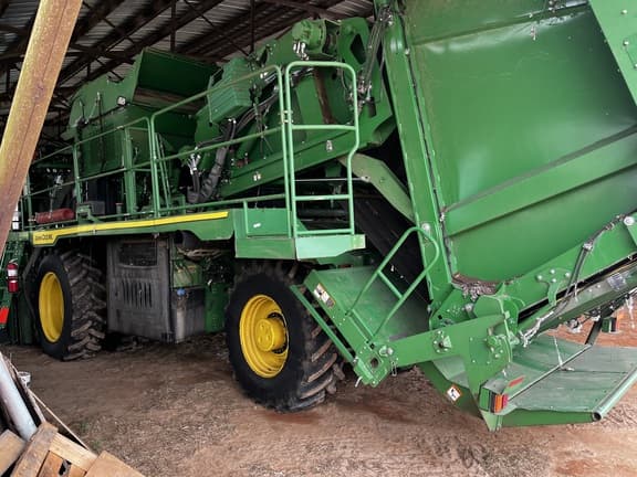 Image of John Deere CP770 equipment image 1