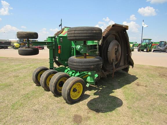 Image of John Deere FC15R equipment image 4