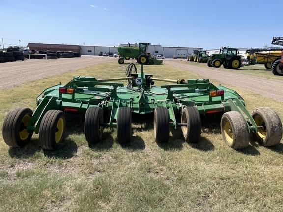 Image of John Deere FC15R equipment image 4