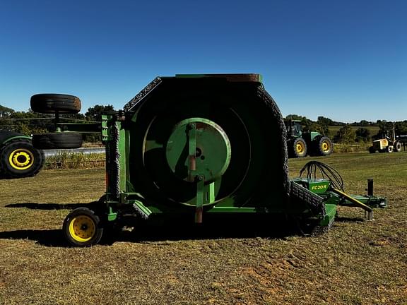 Image of John Deere FC20R equipment image 3