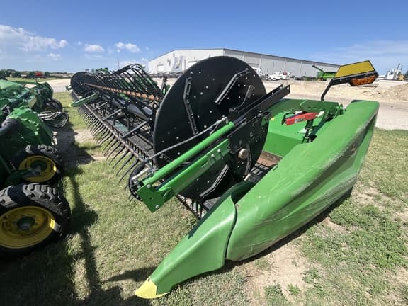 Image of John Deere HD35R equipment image 2