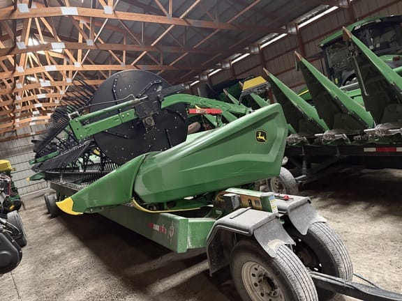 2022 John Deere HD40F Equipment Image0