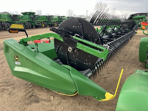 2022 John Deere HD45F Equipment Image0