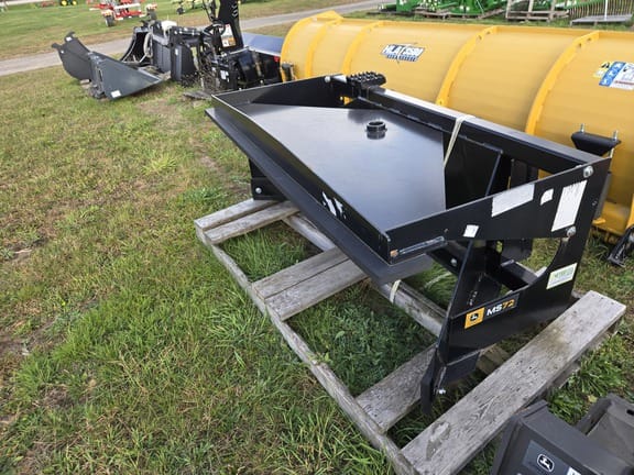 2022 John Deere MS72 Equipment Image0