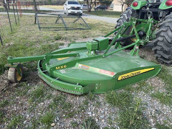 Image of John Deere MX6 equipment image 3