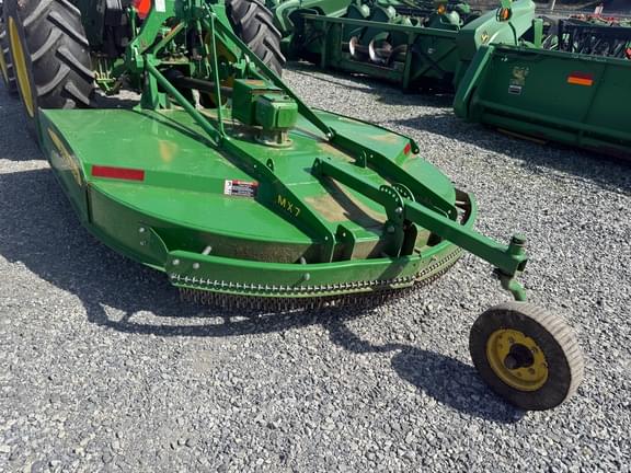 Image of John Deere MX7 equipment image 1
