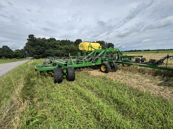 2022 John Deere N540C Equipment Image0