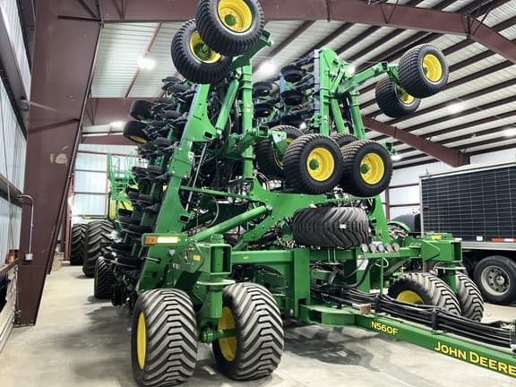 Image of John Deere N560F equipment image 1