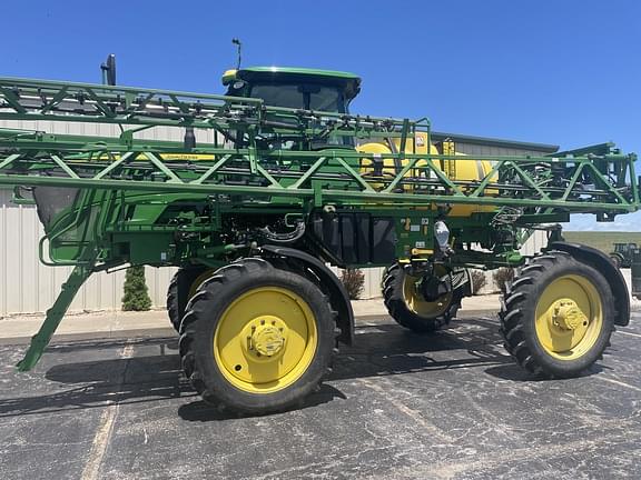 Image of John Deere R4023 equipment image 2