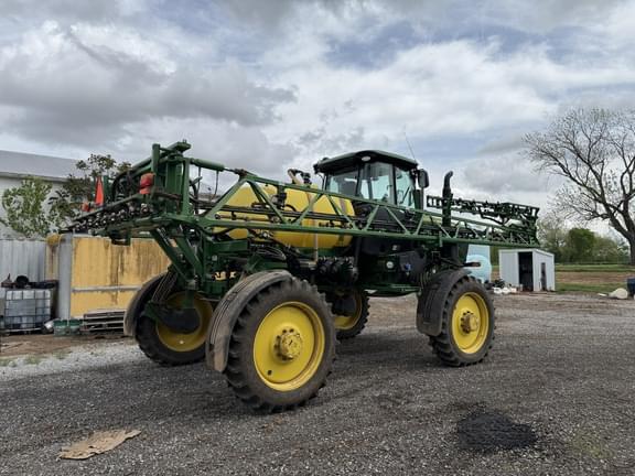 Image of John Deere R4023 equipment image 4
