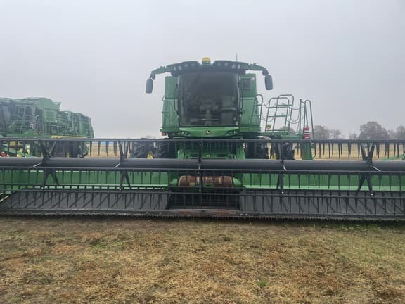 Image of John Deere RD30F equipment image 1