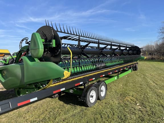 Image of John Deere RD35F equipment image 2