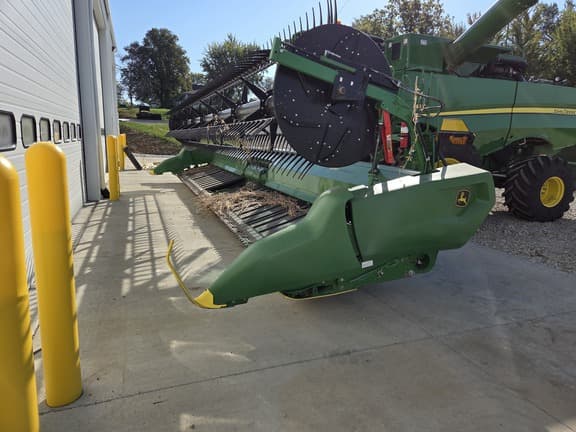 Image of John Deere RD35F equipment image 1