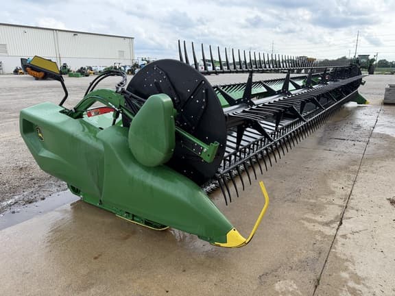 Image of John Deere RD35F Primary image