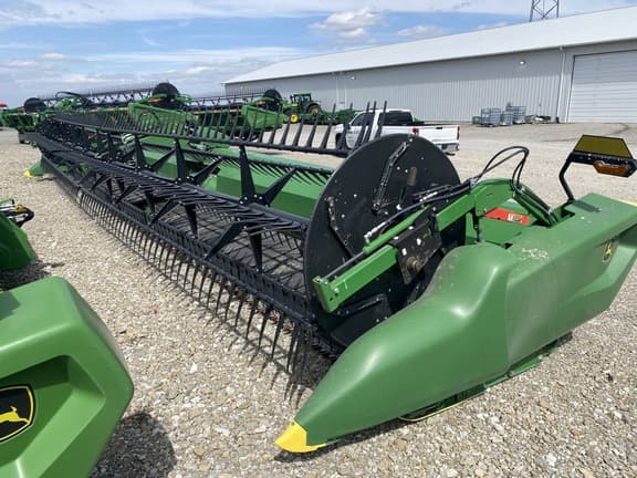 Image of John Deere RD40F equipment image 4