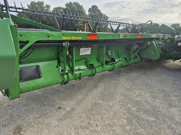 Image of John Deere RD40F equipment image 3
