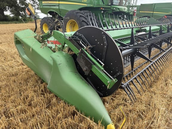 Image of John Deere RD40F Primary image