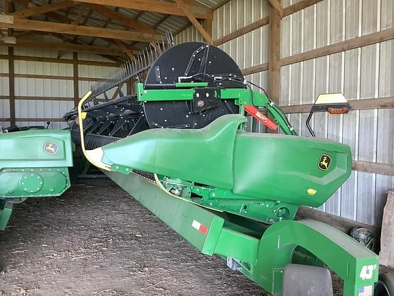 Image of John Deere RD40F Primary image