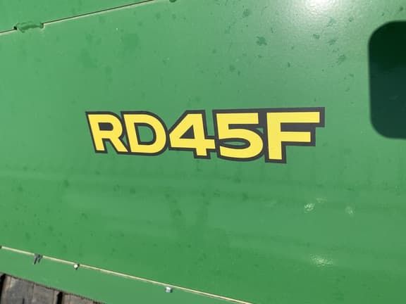 Image of John Deere RD45F equipment image 3