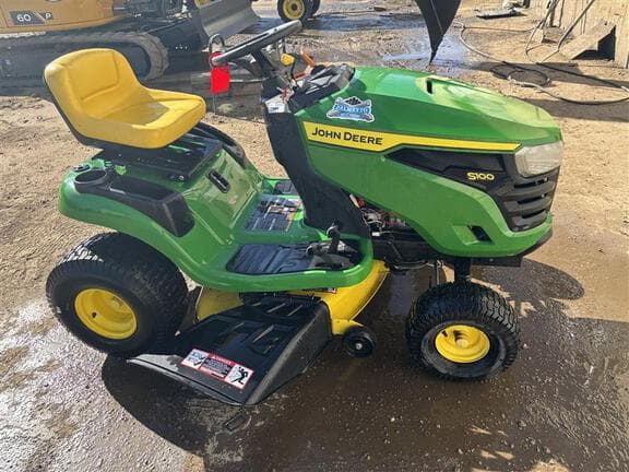 Image of John Deere S100 equipment image 4