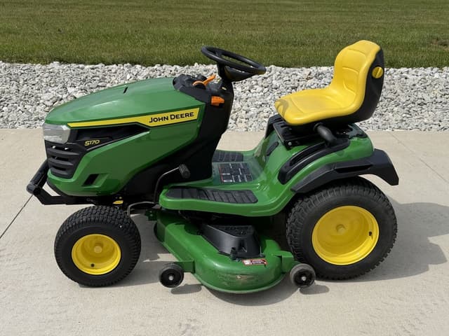 Image of John Deere S170 equipment image 2