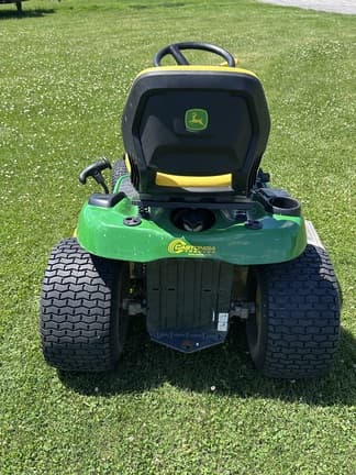 Image of John Deere S220 equipment image 3