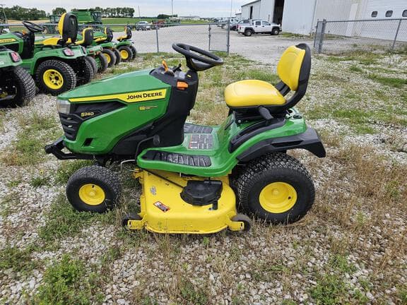 Image of John Deere S240 Primary image