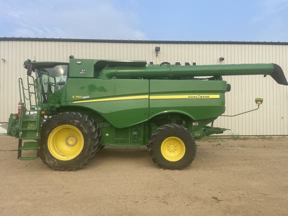 Image of John Deere S760 equipment image 2