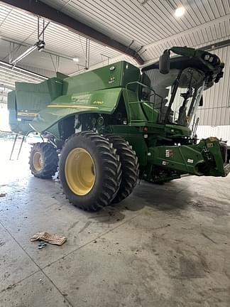 Image of John Deere S760 equipment image 1