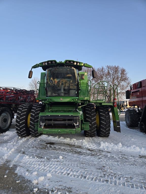 Image of John Deere S760 equipment image 2