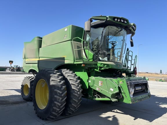 2022 John Deere S760 Equipment Image0