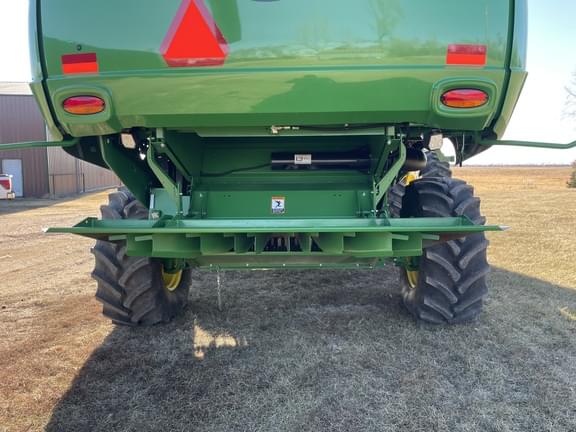 Image of John Deere S760 equipment image 4