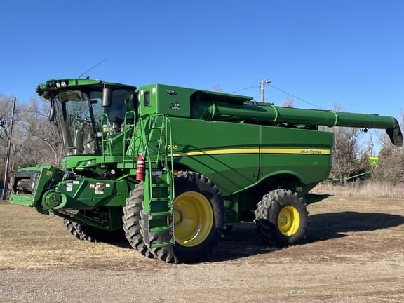 Image of John Deere S760 Primary image