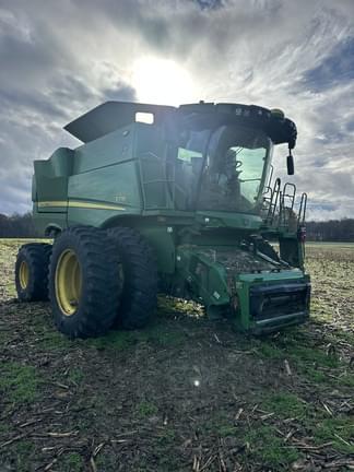 Image of John Deere S770 Primary image