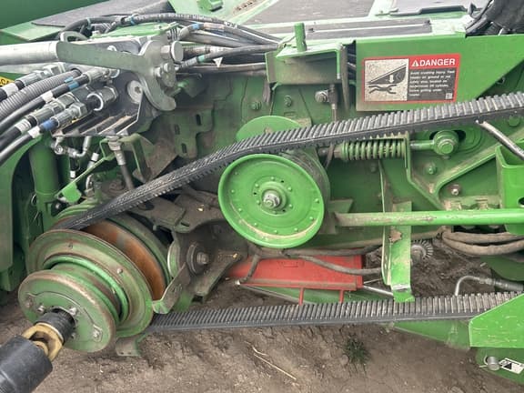 Image of John Deere S770 equipment image 1