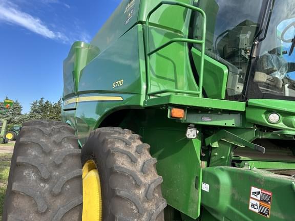 Image of John Deere S770 Primary image