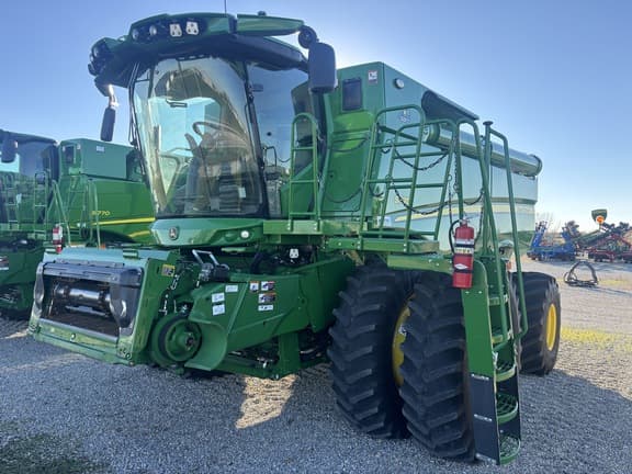 Image of John Deere S770 Primary image