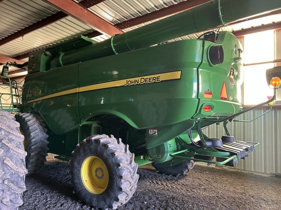 2022 John Deere S770 Equipment Image0