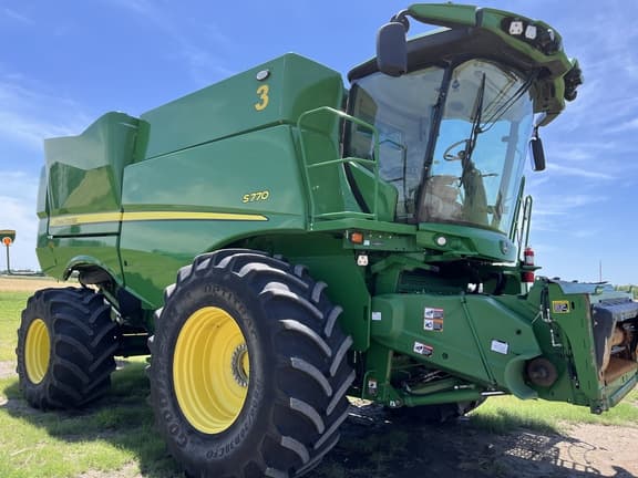 Image of John Deere S770 equipment image 2
