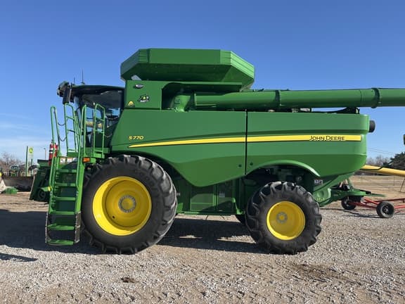 Image of John Deere S770 equipment image 3