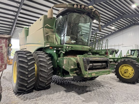 2022 John Deere S780 Equipment Image0