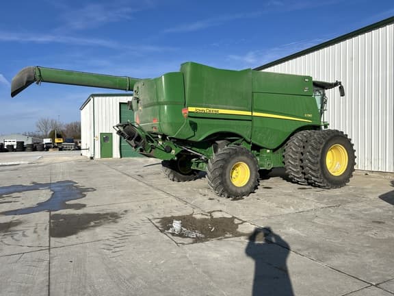 Image of John Deere S780 equipment image 3