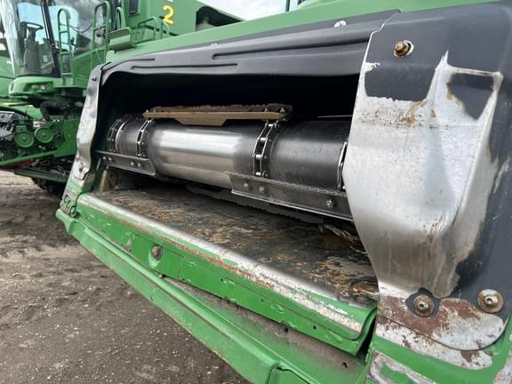 Image of John Deere S780 equipment image 3