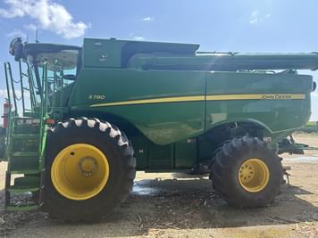 Main image John Deere S780